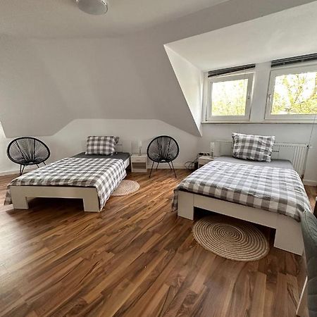 Schoenes Zimmer Im Zentrum - 3 Падерборн Екстериор снимка